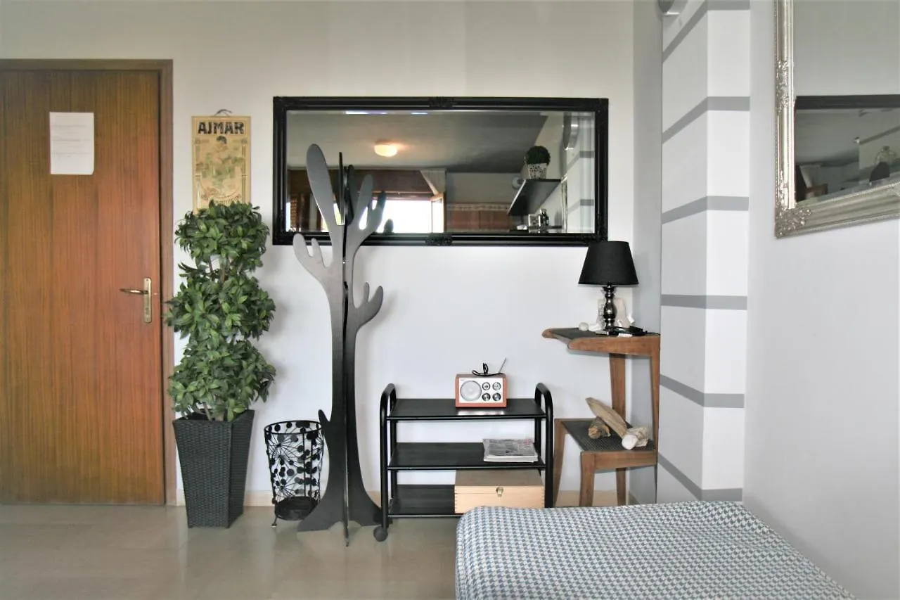 Apartmán Brioni Fronte Mare Lido di Jesolo 0*,