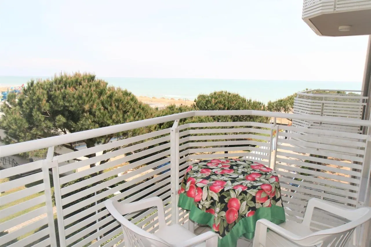 Brioni Fronte Mare Διαμέρισμα Τζεσόλο Λίντο